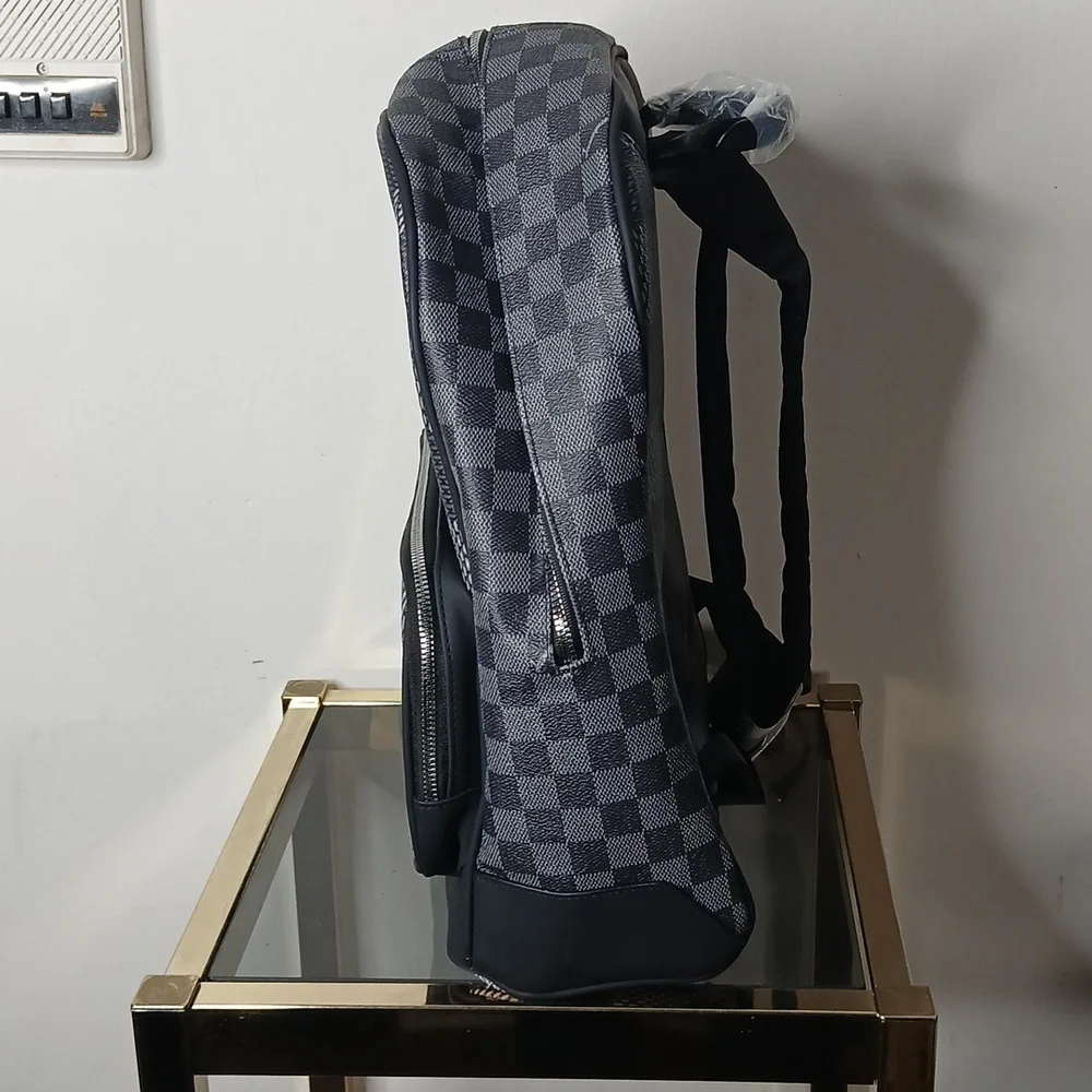 NWOT Journeyman checker print canvas backpack - Picture 2 of 10